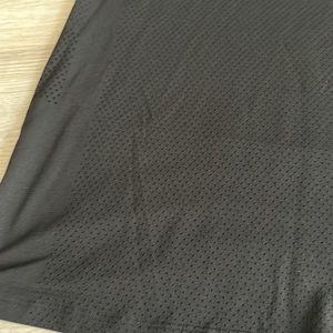 Lululemon yoga top